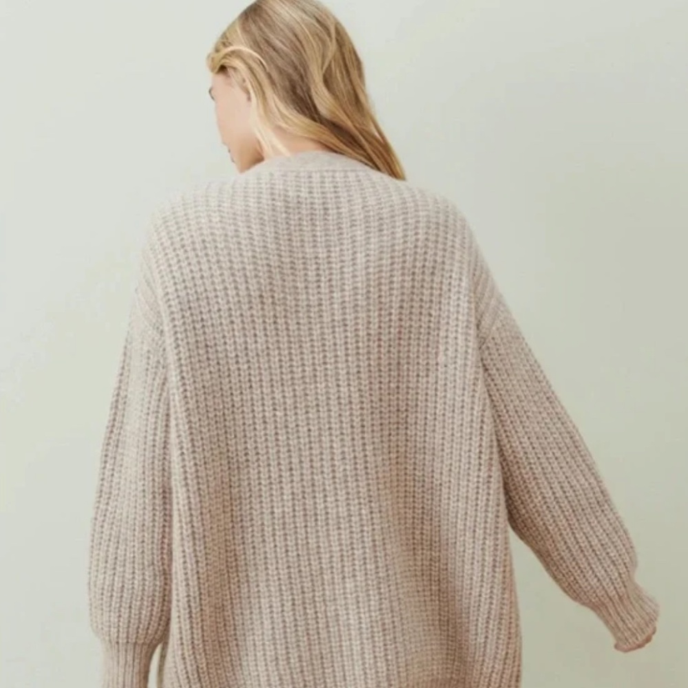 Jenni Kayne Alpaca Oversized Cocoon V Neck Cardigan Oatmeal XS - Picture 3 of 15